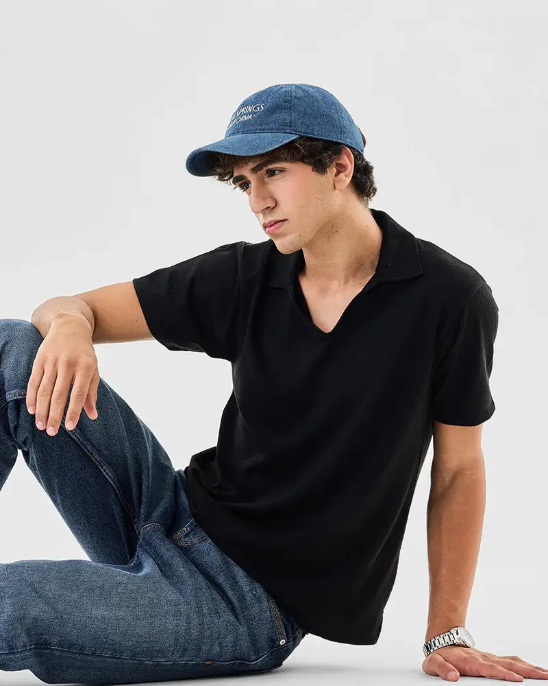 eligendi hic nam T-Shirts