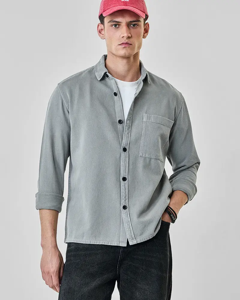 nulla aut quod T-Shirts