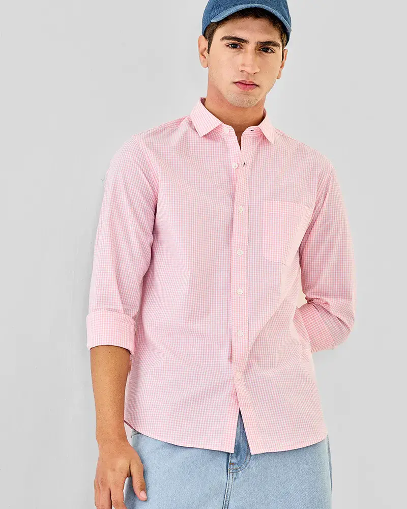 et excepturi distinctio Shorts